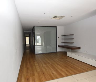 1311/555 Flinders Street - Photo 2