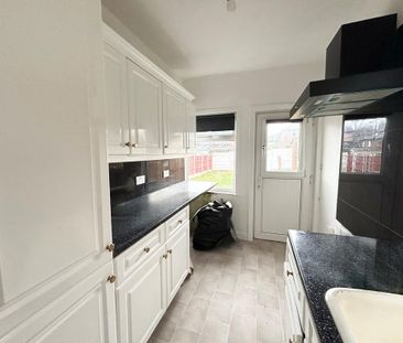 3 bedroom detached house to rent - Photo 6