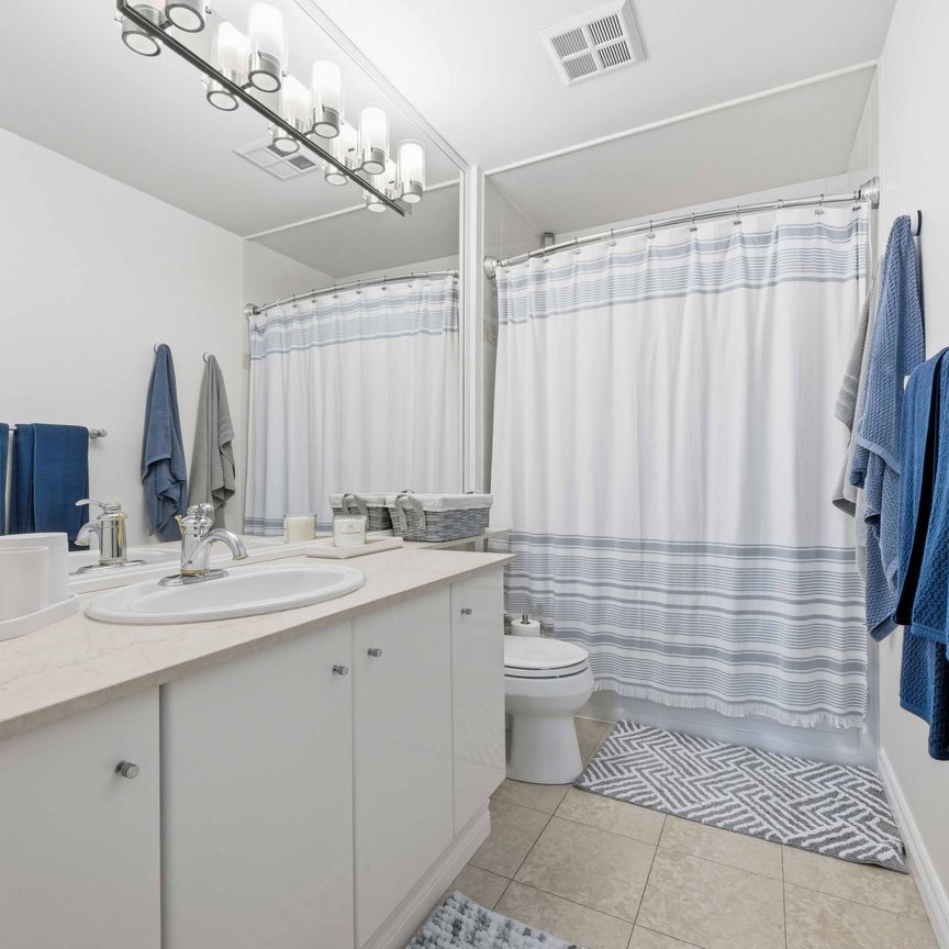 For Lease - 300 Bloor Street Unit# 2507, Toronto, Ontario - Photo 1