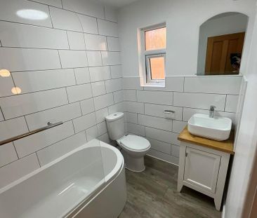 3 bedroom property to rent - Photo 3
