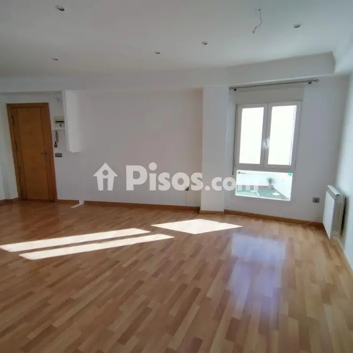 Piso en alquiler en Calle de la Florida - Foto 1