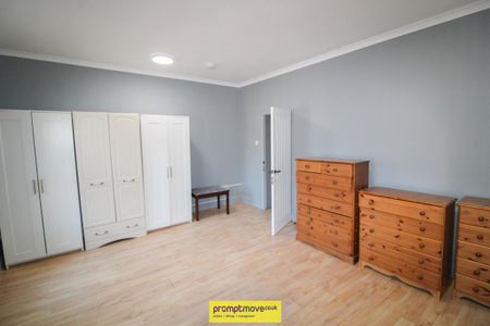 2 bedroom maisonette to rent - Photo 2