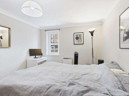 Trafalgar View, Brighton, East Sussex, BN1 - Photo 3