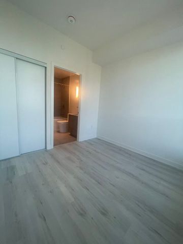 For Lease - 120 Broadway Avenue Unit# 1614, Toronto, Ontario - Photo 3