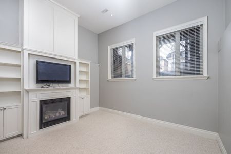 For Lease - 218 Randolph Road, Toronto, Ontario - Photo 3