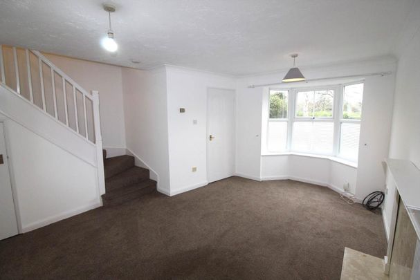 2 bedroom end of terrace house to rent - Photo 1