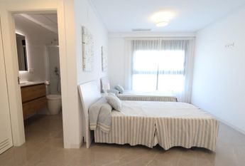 Villa de Lujo en Primera Línea de Playa en Cala Capitán