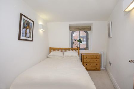2 bedroom apartment to rent - Photo 3