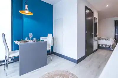 Executive Studio - Photo 1