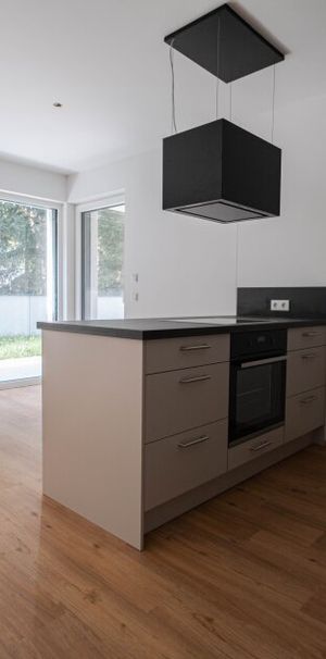 Exklusive Gartenwohung In Anif! - Photo 1