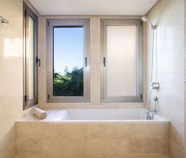 Penthouse in Bel Air - Photo 2