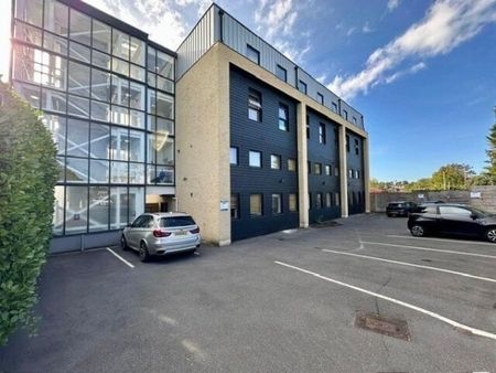 Winnall Close, Winchester - Photo 5