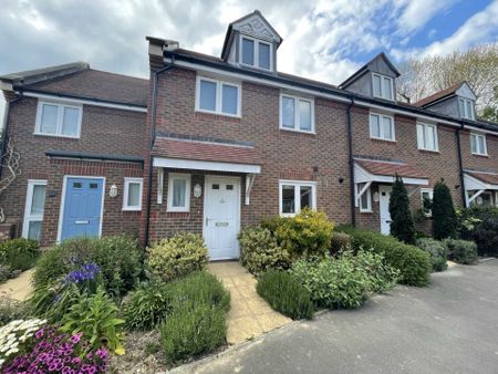 Old Common Close, Birdham - Photo 3