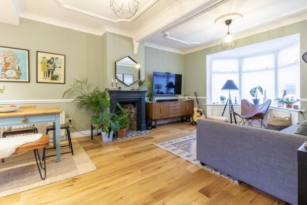 4 Bed Terraced House, Tilbrook Road, SE3 - Photo 1