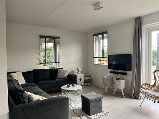 Huis te huur: De Heeren van 's-Gravensande 147 2691 SJ 's-Gravenzande - Foto 1