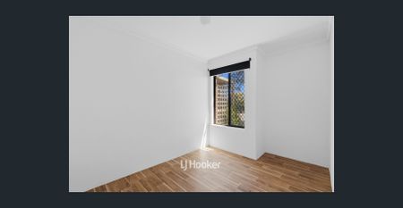 A Warm and Welcoming Home in Central Eaton - Photo 5