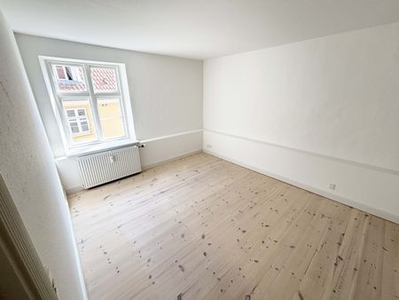 Lavgade 12 A, 1. TH, 6100 Haderslev - Photo 2