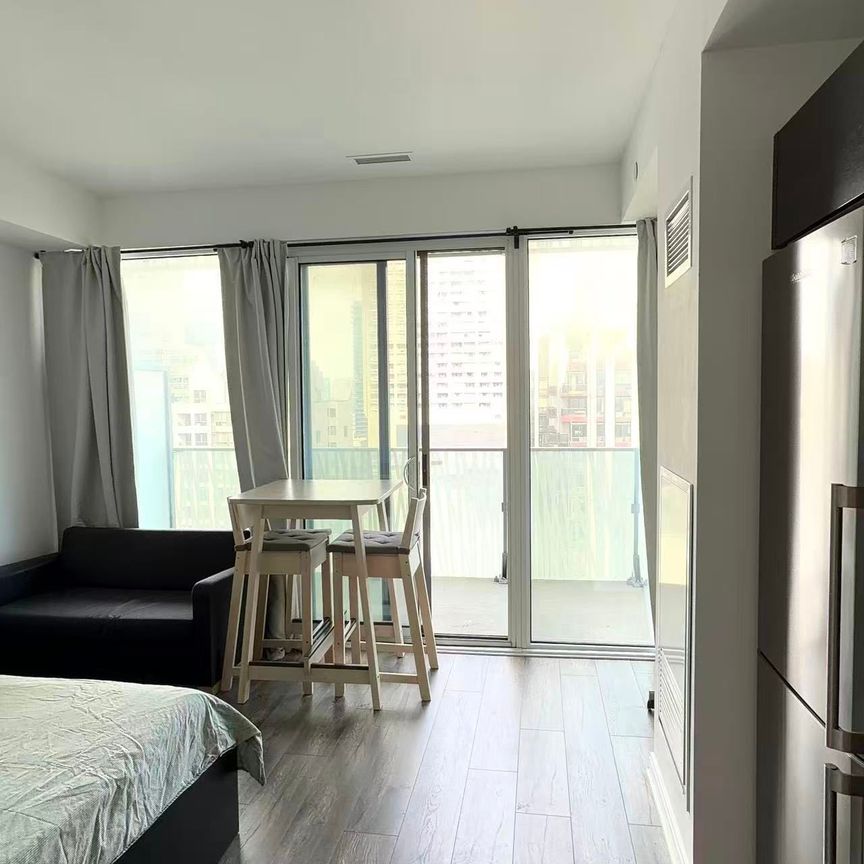 For Lease - 42 Charles Street Unit# 1908, Toronto, Ontario - Photo 1