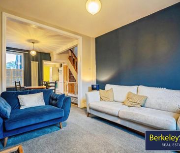 2 bedroom end of terrace house to rent - Photo 5