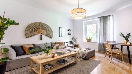 2-bedroom apartment for rent in Castellana, Madrid - Photo 2