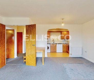 William Perkin Court, UB6, Greenford - Photo 2