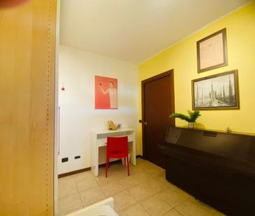 Via Cusago, Milan, Lombardy 20153 - Photo 1