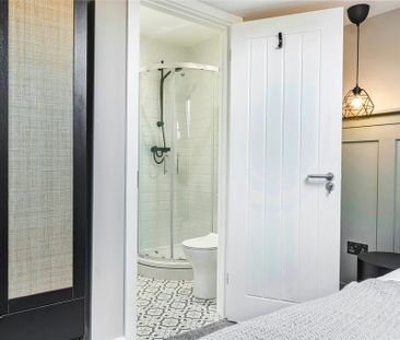 House to rent - Photo 2