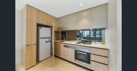 Fully furnished one bedroom with a huge balcony - Photo 4