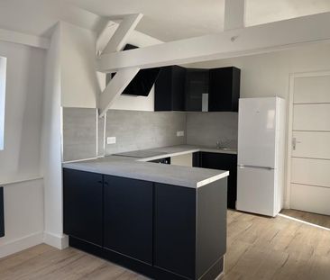 Location Appartement 2 pièces 48m² - Photo 2
