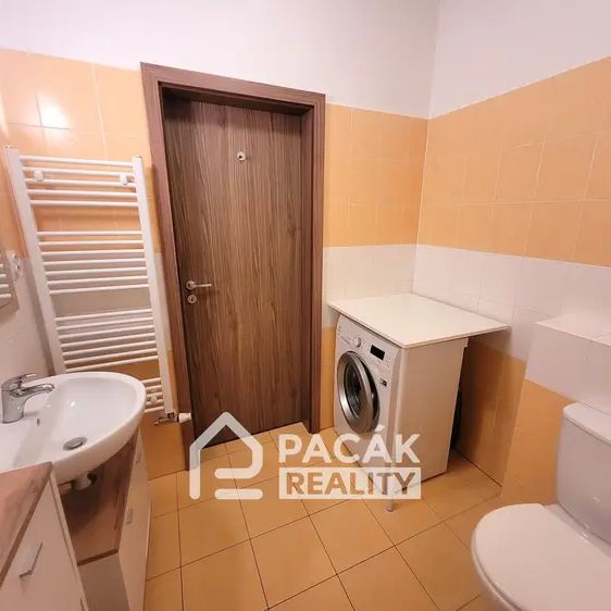 Pronájem novostavby krásného bytu 1+kk, 39 m - Photo 1