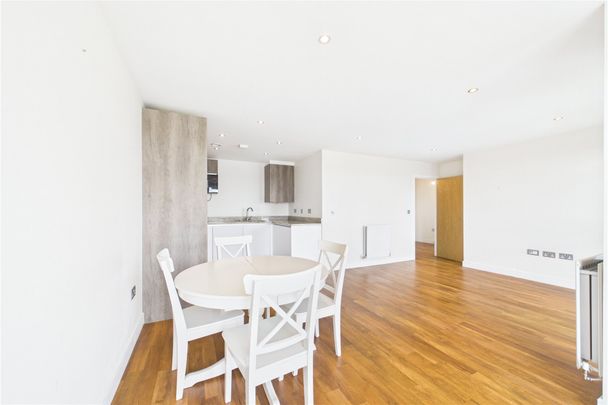 2 bedroom in Wallingford Way, Berkshire - Photo 1