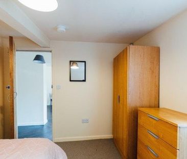 2 bedroom house share to rent - Photo 4