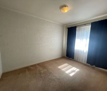 2 Bedroom Unit in Central Dandenong&excl; - Photo 6