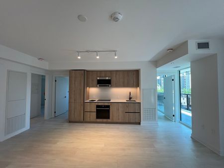 For Lease - 127 Broadway Avenue Unit# 512, Toronto, Ontario - Photo 4