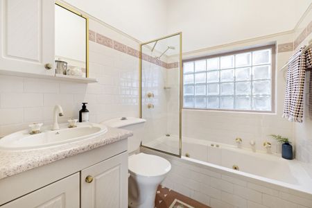 8 Rostherne Avenue, Croydon NSW 2132 - House For Rent | Domain - Photo 2