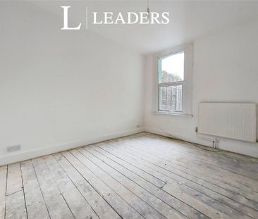 1 bedroom apartment to rent Fairfax Drive, Westcliff-on-Sea, SS0 - Photo 5