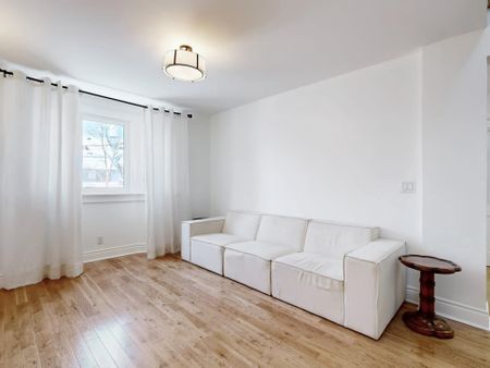 For Lease - 117 Westmount Avenue Unit# Upper, Toronto, Ontario - Photo 2