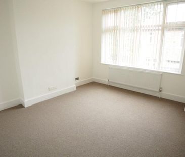 2 bedroom maisonette to rent - Photo 6