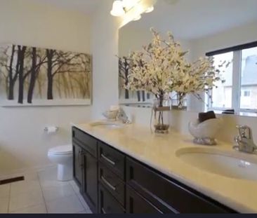 For Lease - 154 VANHORNE Close, Brampton, Ontario - Photo 1