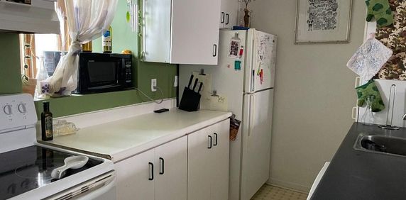 Appartement 4 1/2 près du VIEUX-QUÉBEC - Photo 2