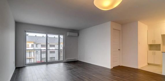 191 Chemin Mcconnell (Aylmer) Magnifique Logement Chauffe & éclaire - Photo 2