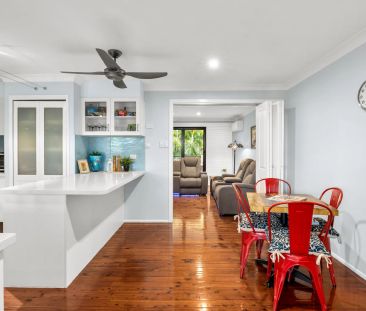 Spacious 4-Bedroom Family Home with Modern Comforts - Photo 4