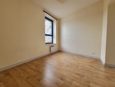 Location Appartement 4 pièces 74m² - Photo 4