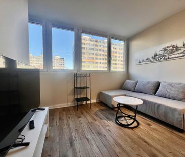 Kawalerka na wynajem w dobrej lokalizacji - Photo 1