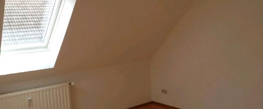 Moderne 4-Raum-im DG - Photo 1