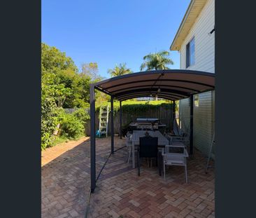 23 Bruce Road, Woodridge, Qld 4114 - Photo 2