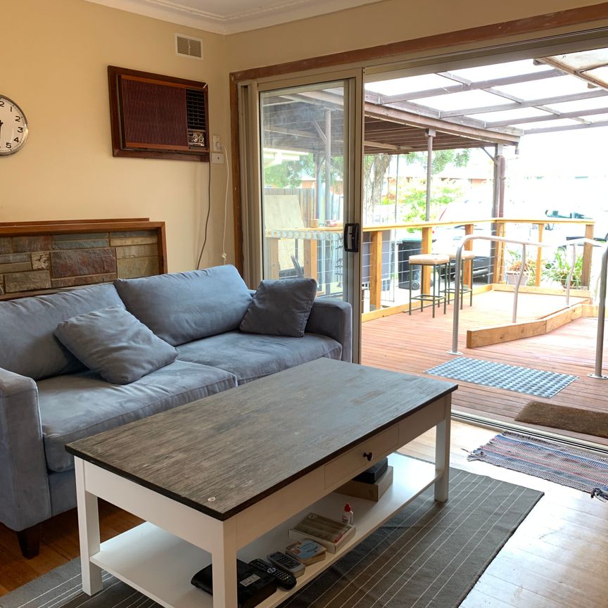 Springvale - Photo 1