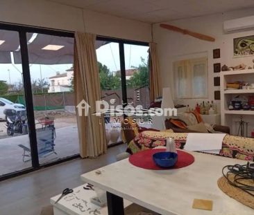 Chalet en alquiler en Lucena - Photo 1