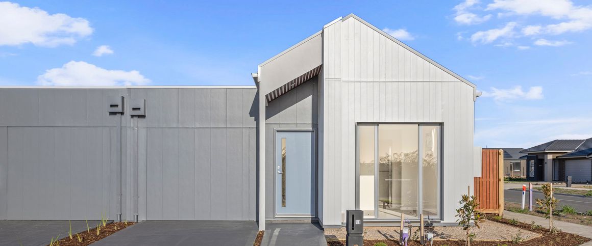 Stylish, Brand-New Family Living in Clyde North - Photo 1