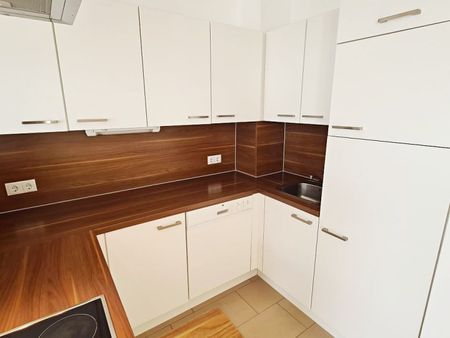 HUMBOLDTPLATZ, U1-NÄHE, 68 m2 Neubau inkl. 4 m2 Loggia, Wohnküche, 1 Zimmer, 3. Liftstock, Humboldtgasse - Foto 3